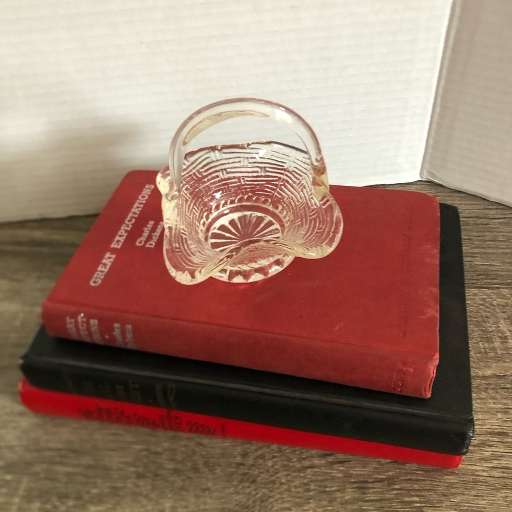 Vtg Miniature Basketweave Glass Basket